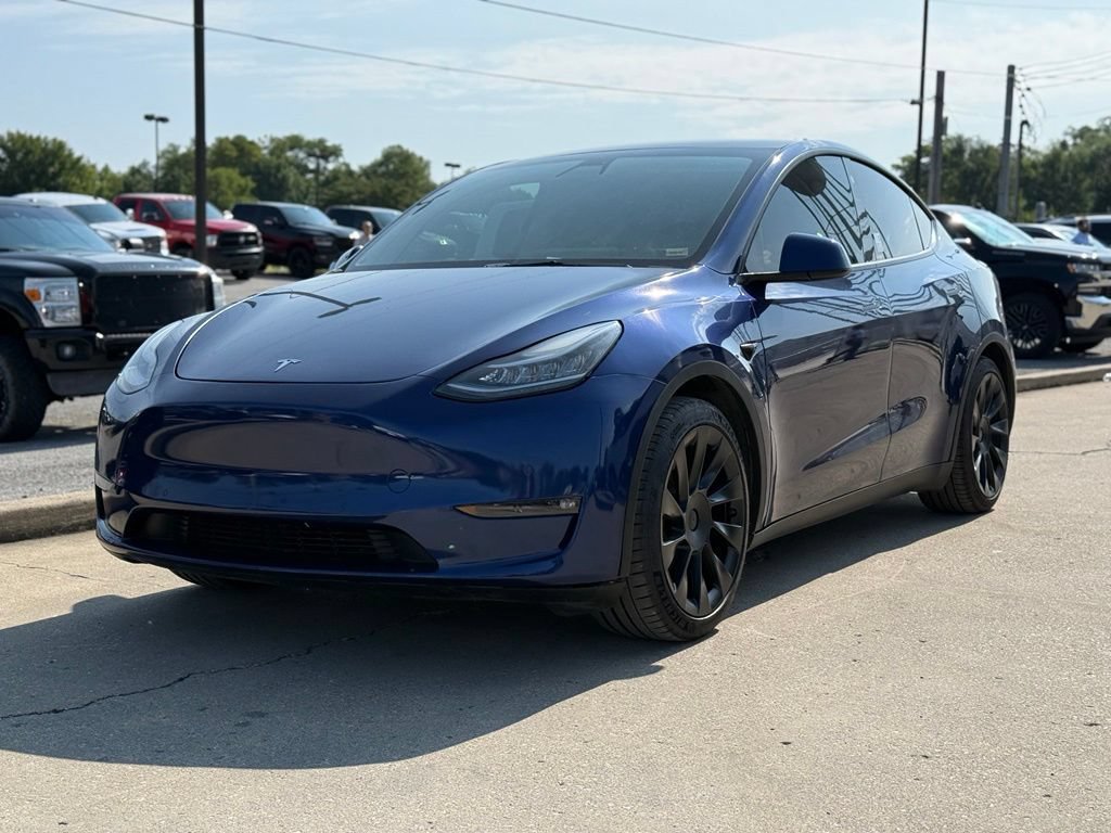 Used 2021 Tesla Model Y Long Range AWD/4WD image 2