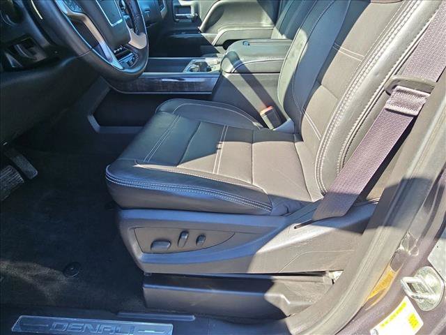 Used 2016 GMC Sierra 3500 Denali w/ Duramax Plus Package AWD/4WD image 17