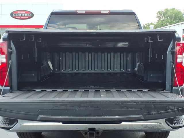 Used 2022 Chevrolet Silverado 1500 LT AWD/4WD image 8