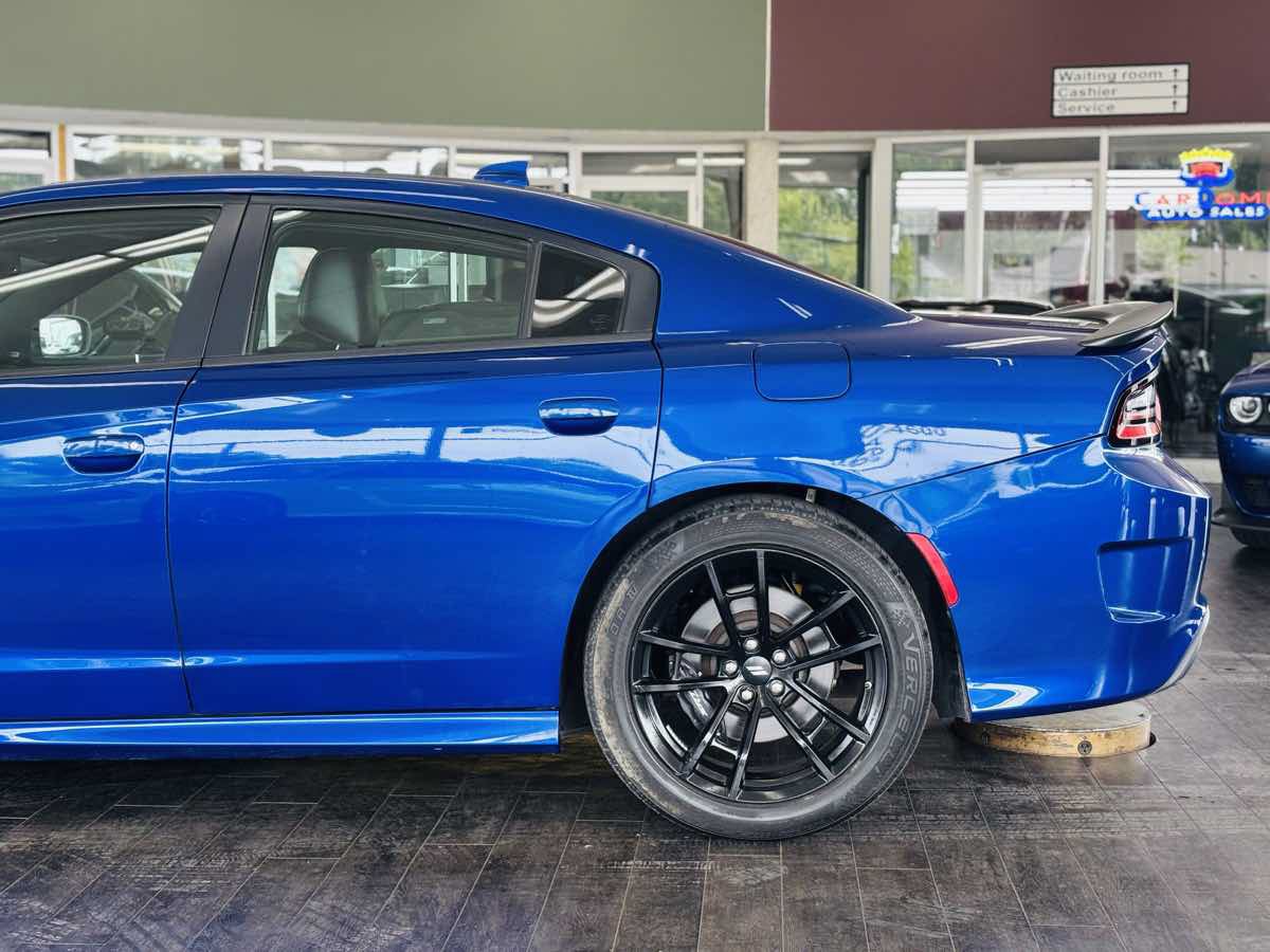 Used 2022 Dodge Charger Scat Pack w/ Dynamics Package RWD image 16