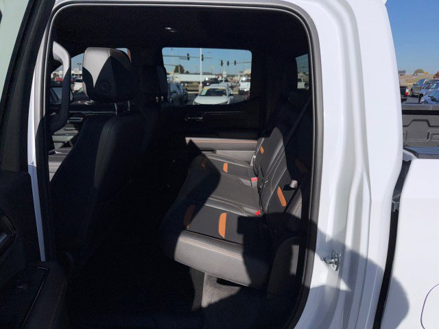 Used 2022 GMC Sierra 1500 AT4 w/ AT4 Premium Package image 8