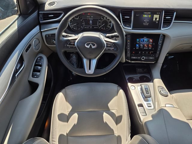 Certified 2023 INFINITI QX50 Luxe FWD image 18