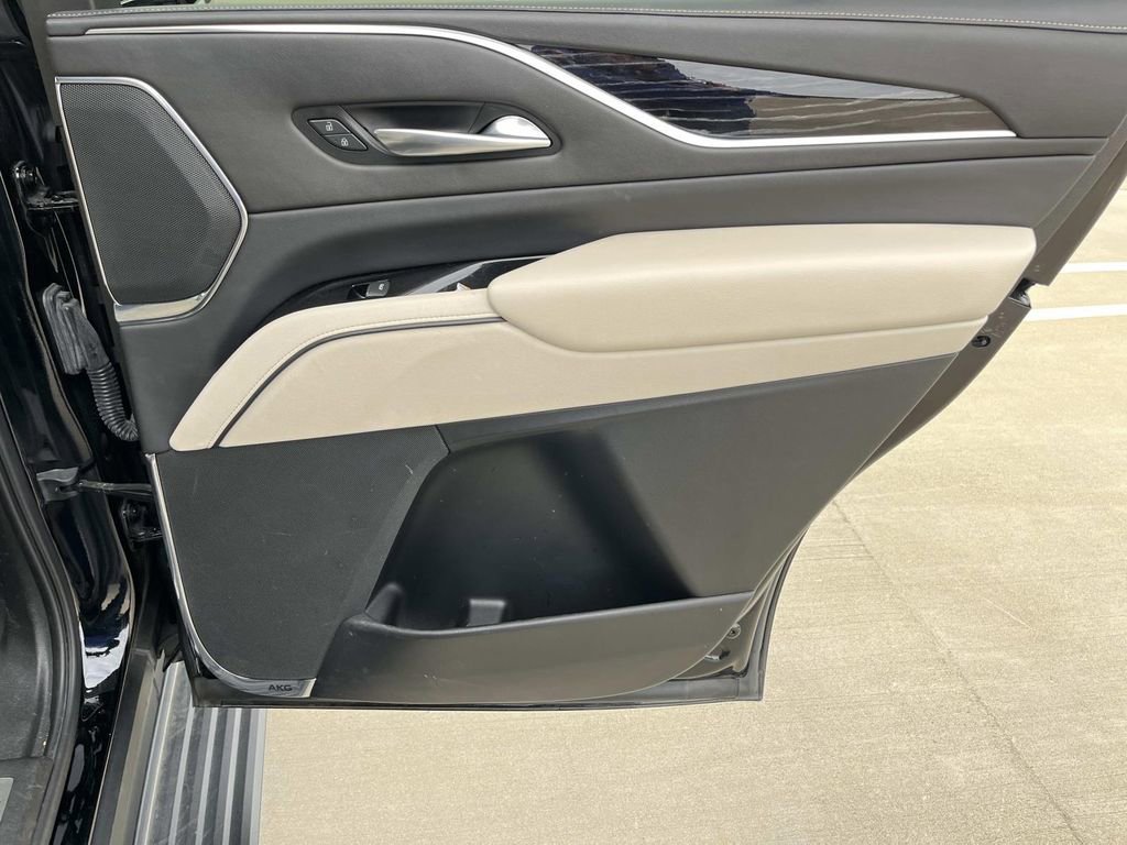 Used 2021 Cadillac Escalade Sport w/ Driver Assist Tech Package image 21