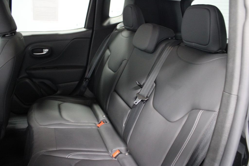 Used 2022 Jeep Renegade Limited AWD/4WD image 22