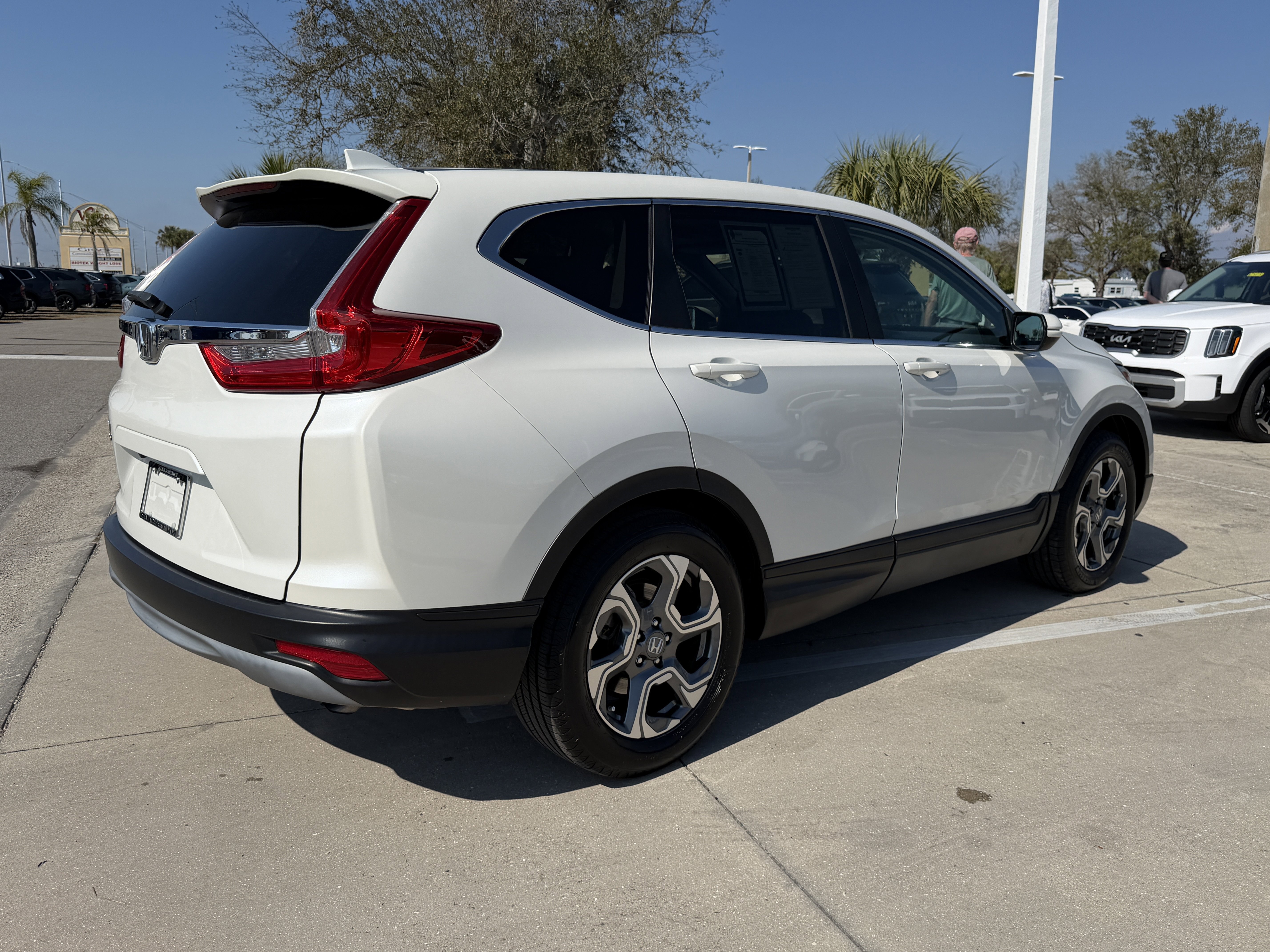 Used 2018 Honda CR-V EX-L image 4