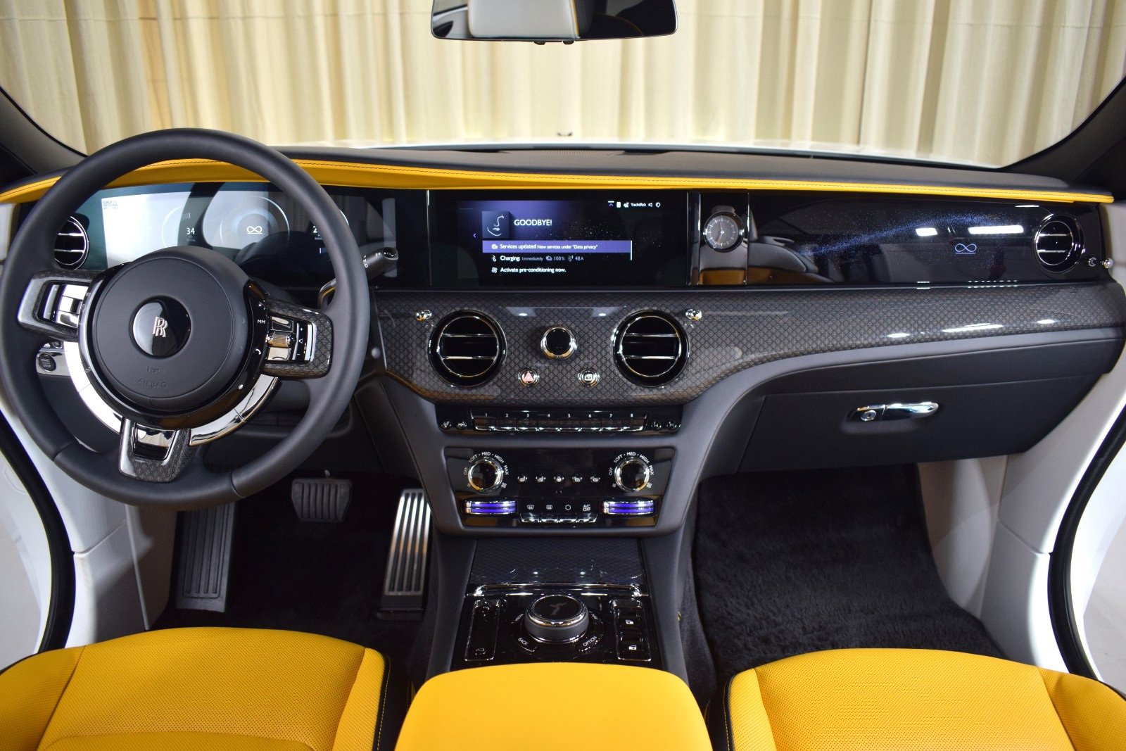 New 2025 Rolls-Royce Spectre Black Badge image 4