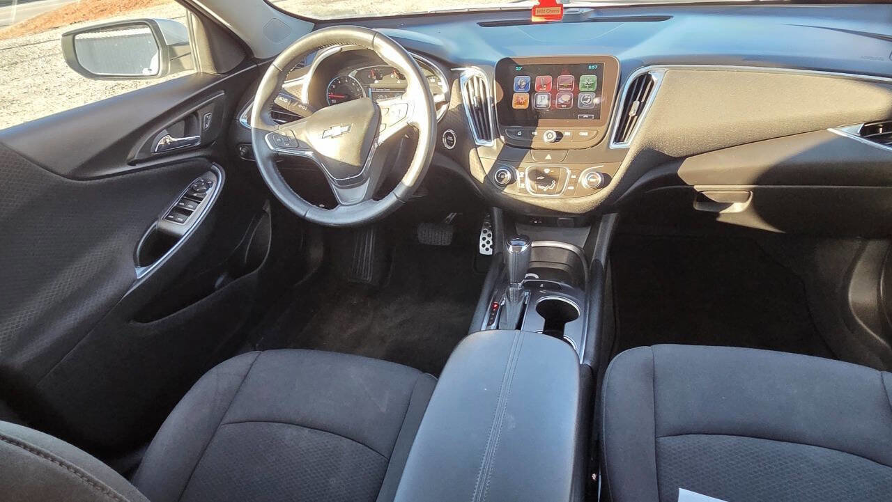 Used 2016 Chevrolet Malibu LT image 14