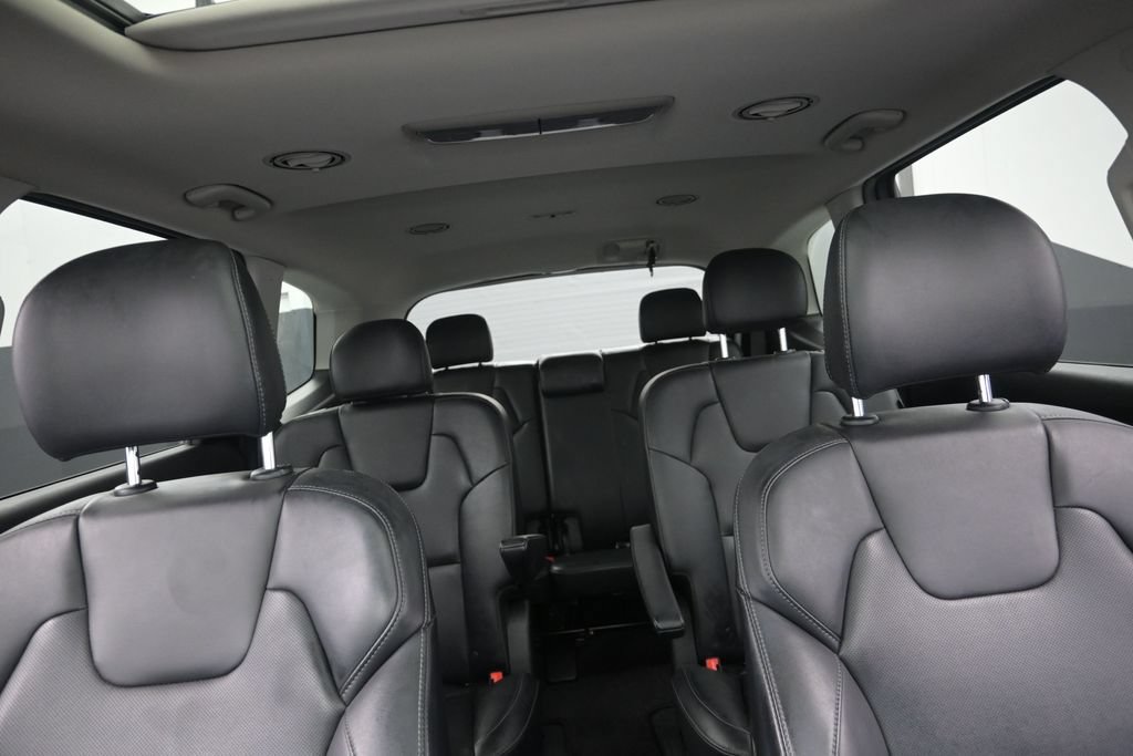 Used 2024 Kia Telluride S w/ S Sunroof Package FWD image 16