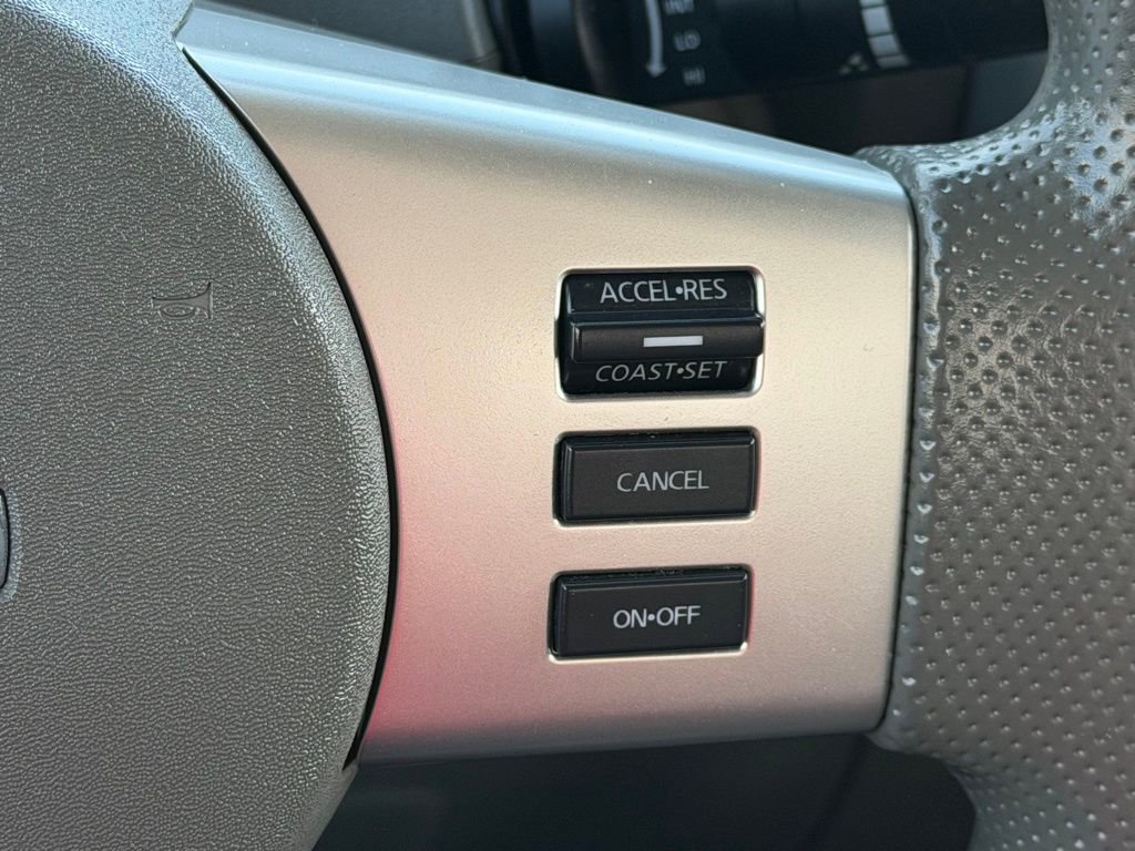 Used 2021 Nissan Frontier SV w/ Midnight Edition Floor Mats image 17