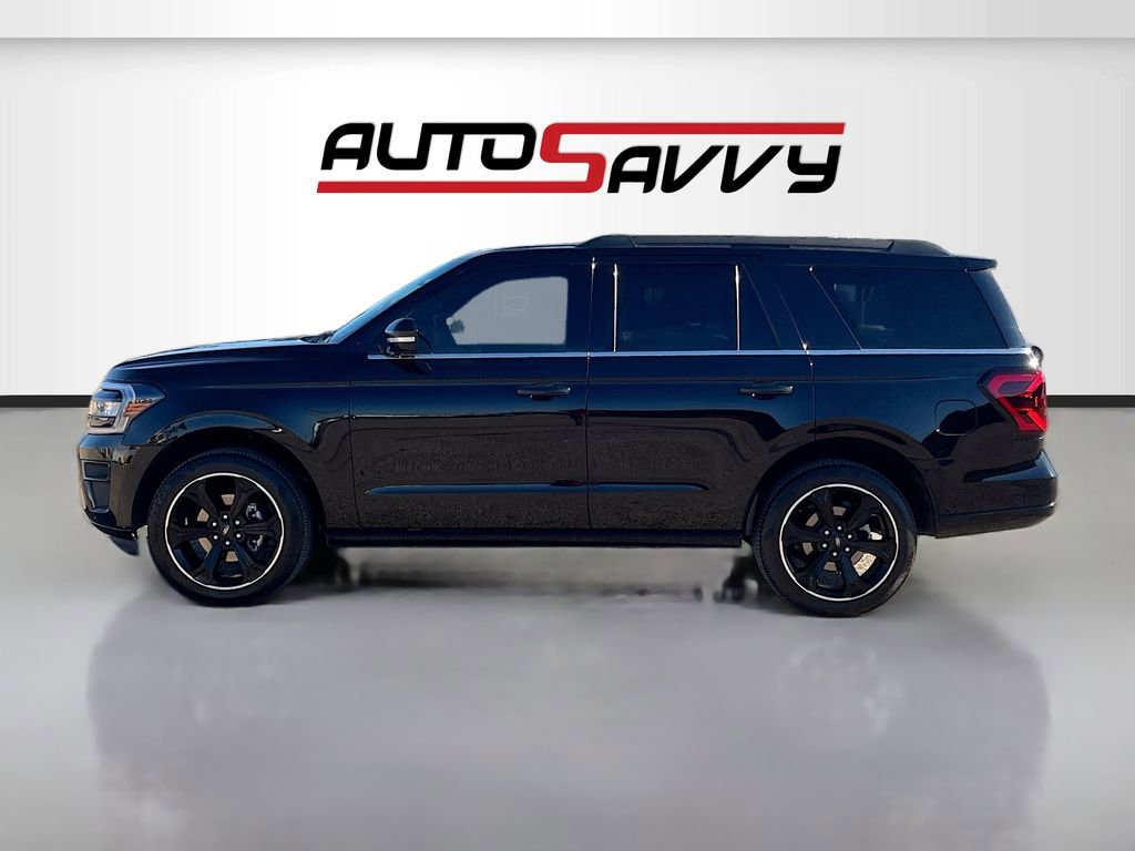 Used 2022 Ford Expedition Limited image 4
