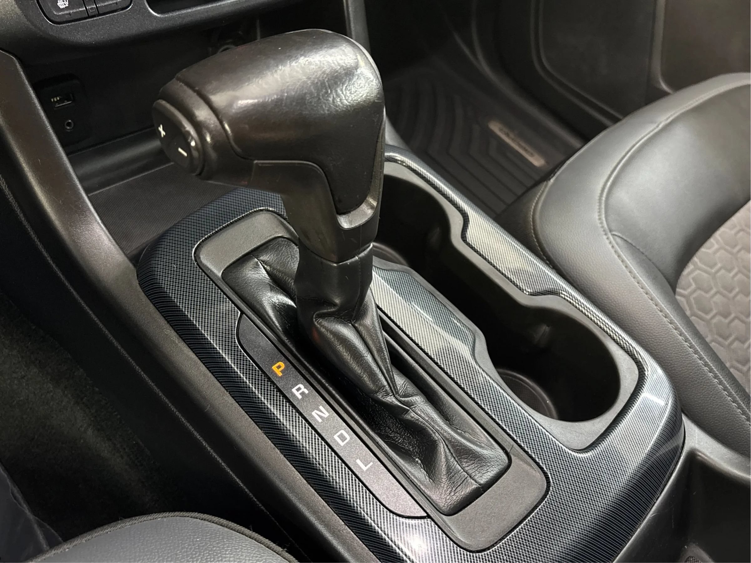 Used 2017 Chevrolet Colorado Z71 AWD/4WD image 44