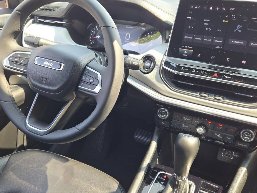New 2026 Jeep Compass Limited AWD/4WD image 6