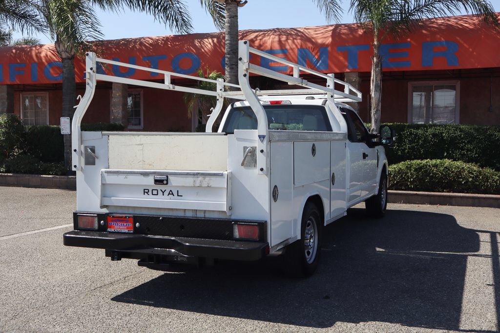 Used 2022 Ford F350 XL w/ Power Equipment Group RWD image 9