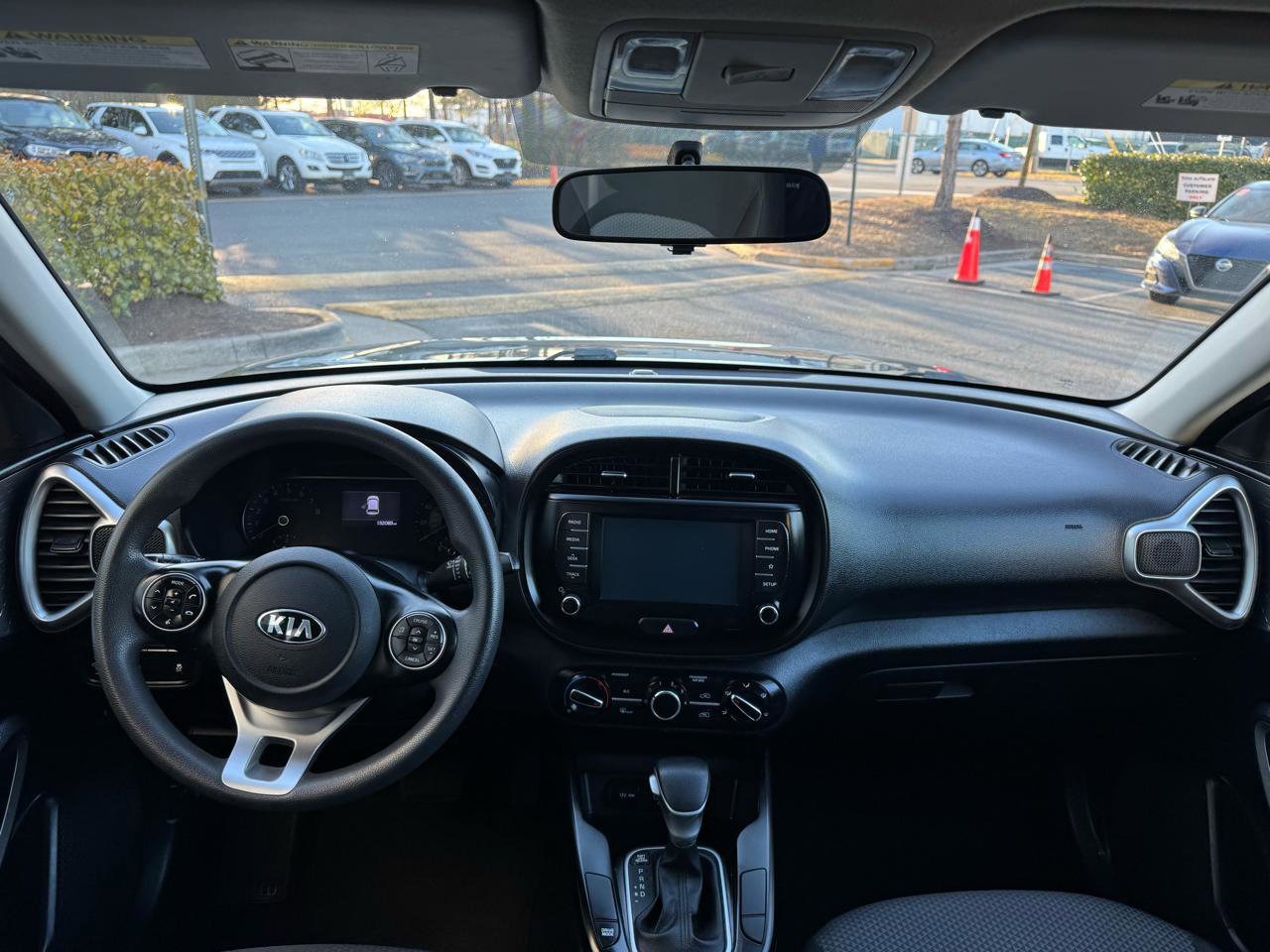 Used 2021 Kia Soul LX image 17