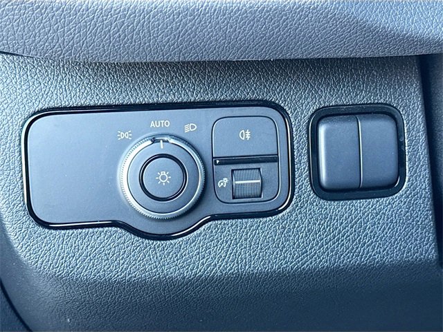 Certified 2025 Mercedes-Benz Sprinter 2500 image 10