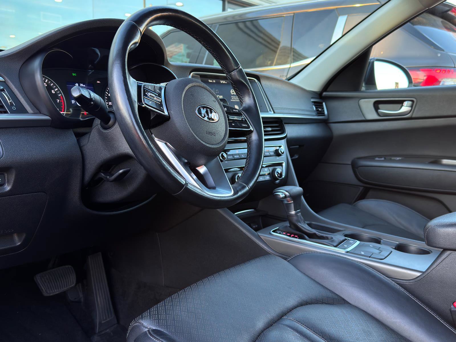 Used 2020 Kia Optima SE image 14