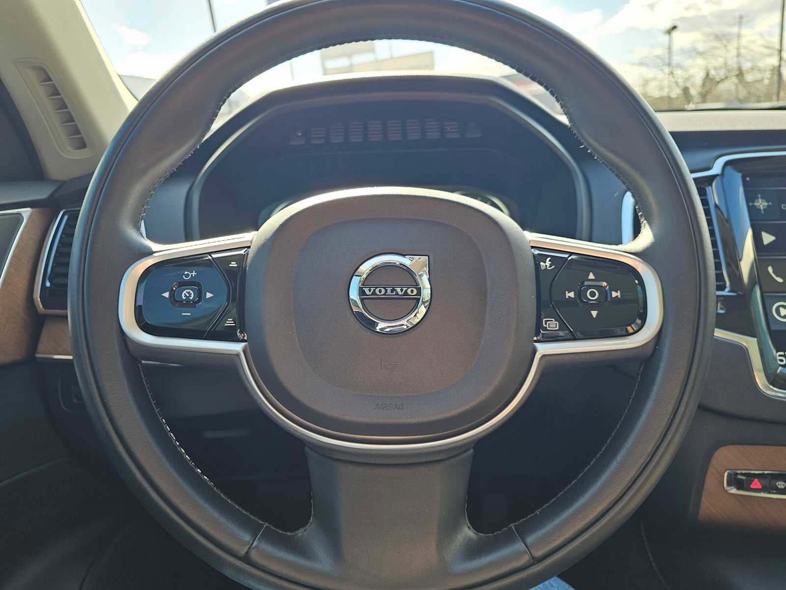 Used 2018 Volvo XC90 T6 Inscription w/ Convenience Package image 25