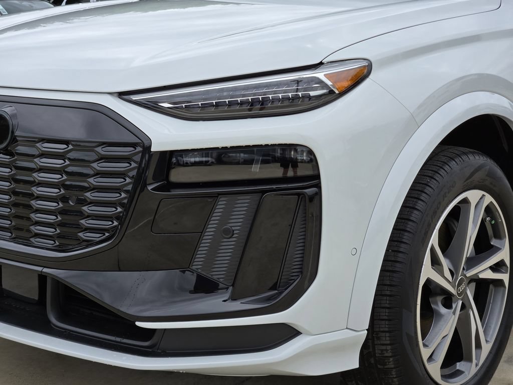 New 2027 Audi Q6 e-tron Premium Plus AWD/4WD image 12