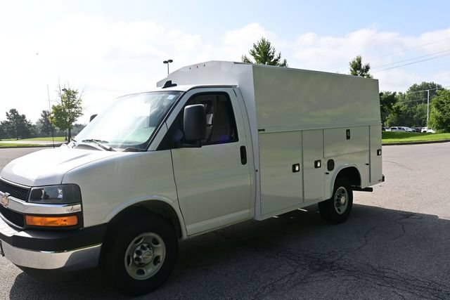 New 2026 Chevrolet Express 3500 w/ Power Convenience Package RWD image 11