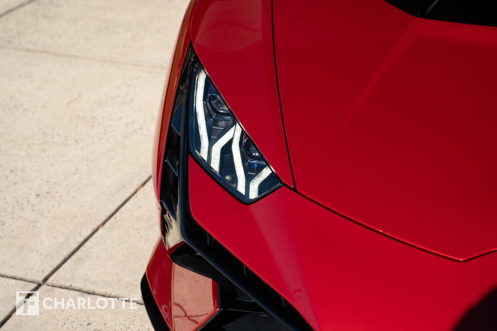 Used 2023 Lamborghini Huracan Tecnica image 4