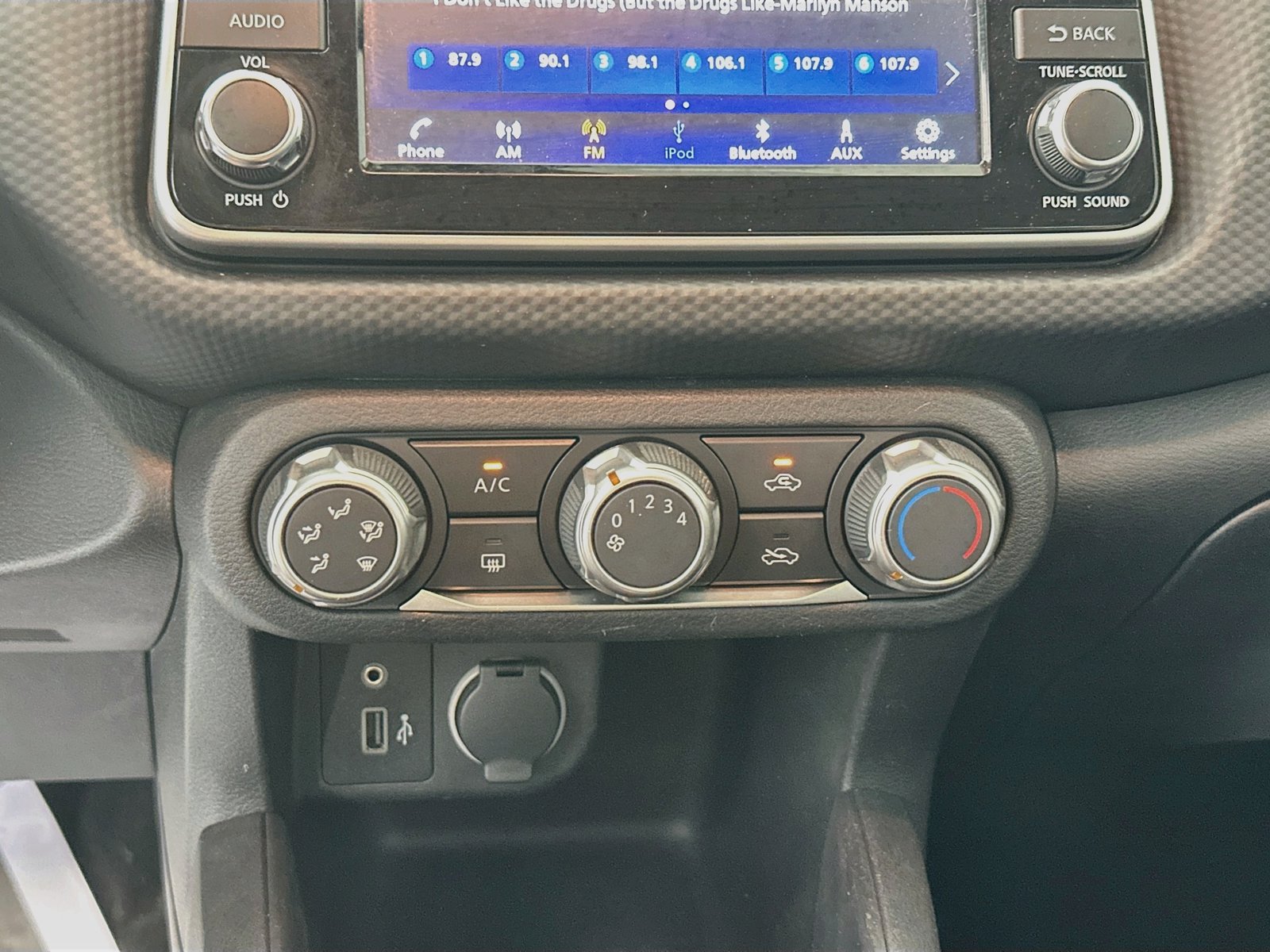 Certified 2022 Nissan Kicks S FWD image 15