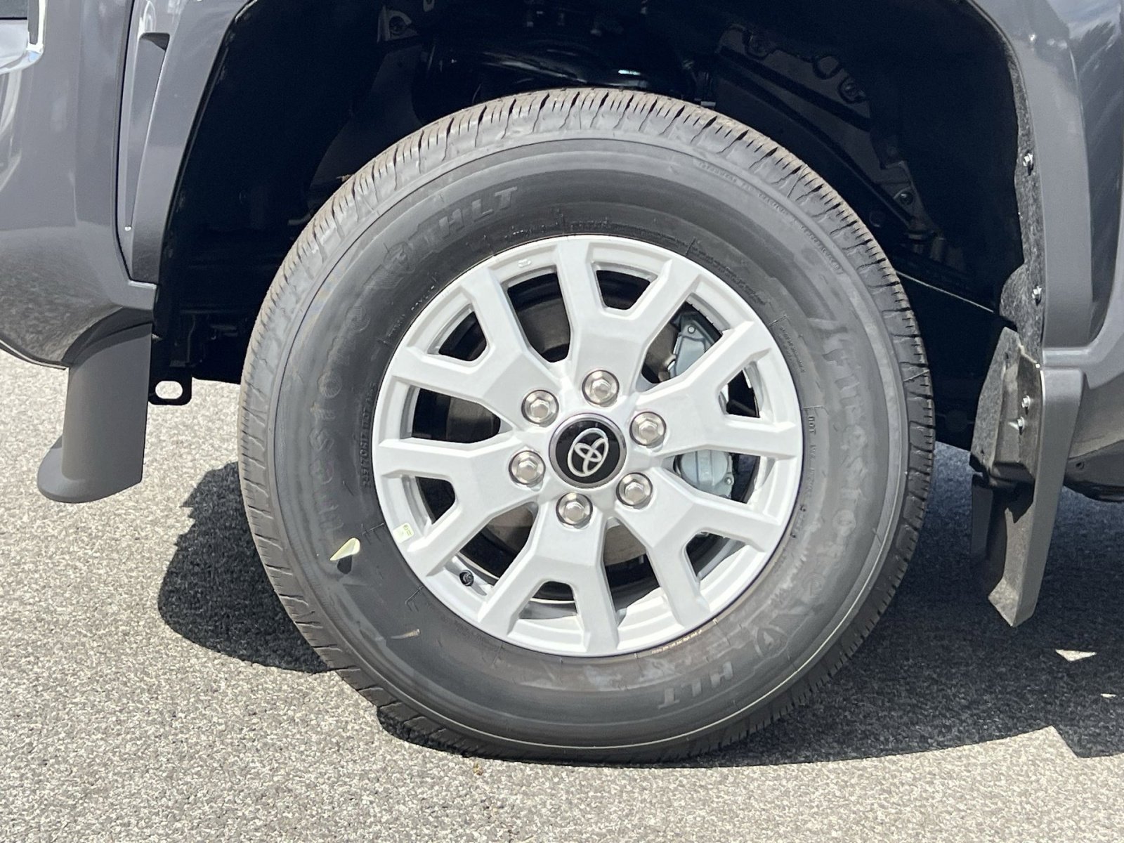 New 2025 Toyota Tacoma SR5 image 5