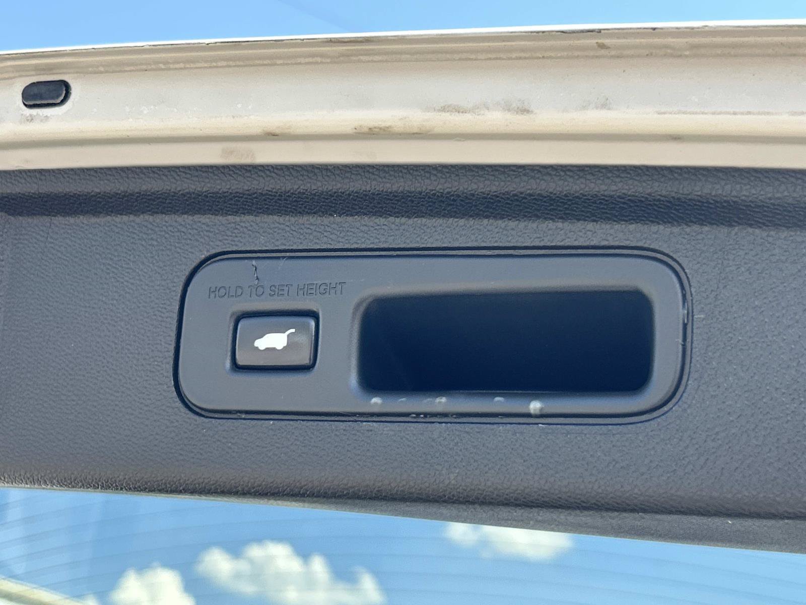 Used 2023 Honda Odyssey Touring image 16