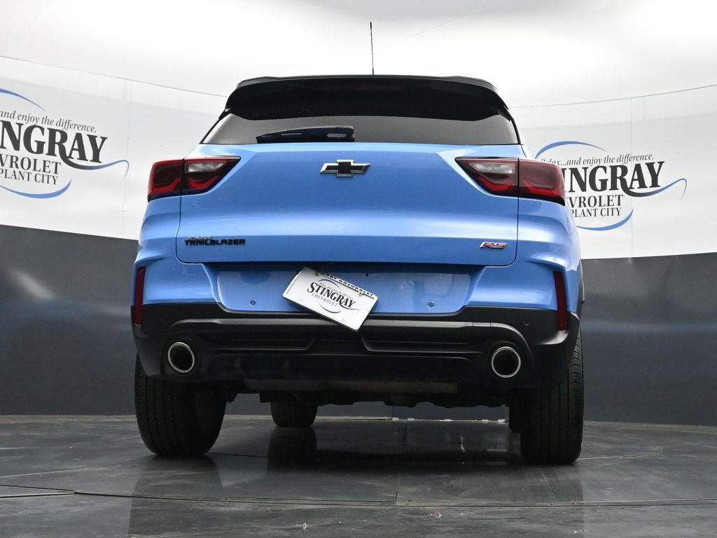 Used 2024 Chevrolet TrailBlazer RS w/ Driver Confidence Package image 22