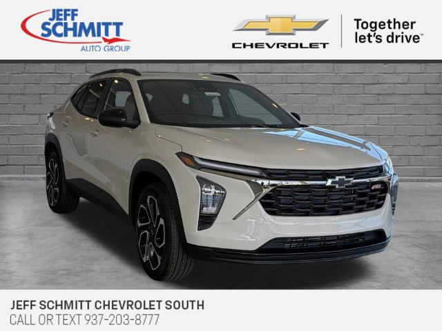 New 2026 Chevrolet Trax RS w/ Sunroof Package