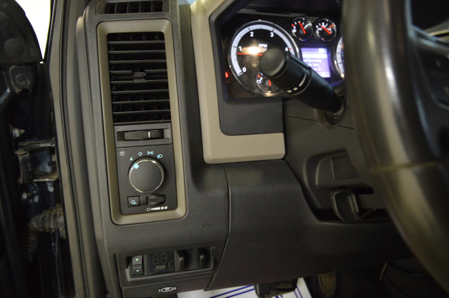 Used 2010 Dodge Ram 3500 Truck ST w/ ST Popular Equipment Group image 16