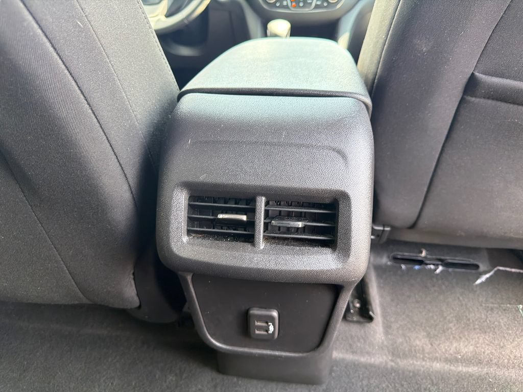 Used 2024 Chevrolet Equinox LT AWD/4WD image 26