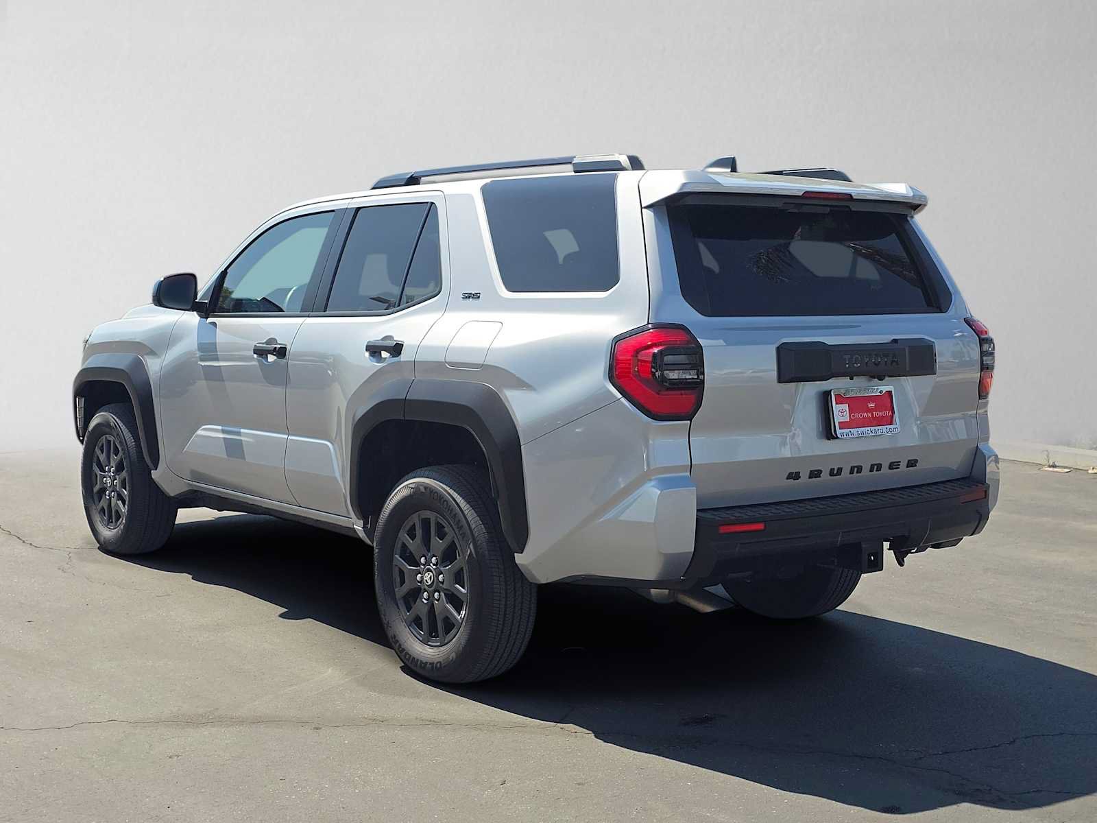 Certified 2026 Toyota 4Runner SR5 AWD/4WD image 5