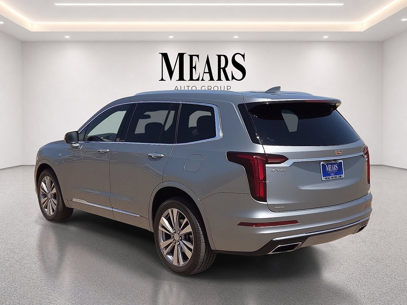 Used 2023 Cadillac XT6 Premium Luxury AWD/4WD image 3