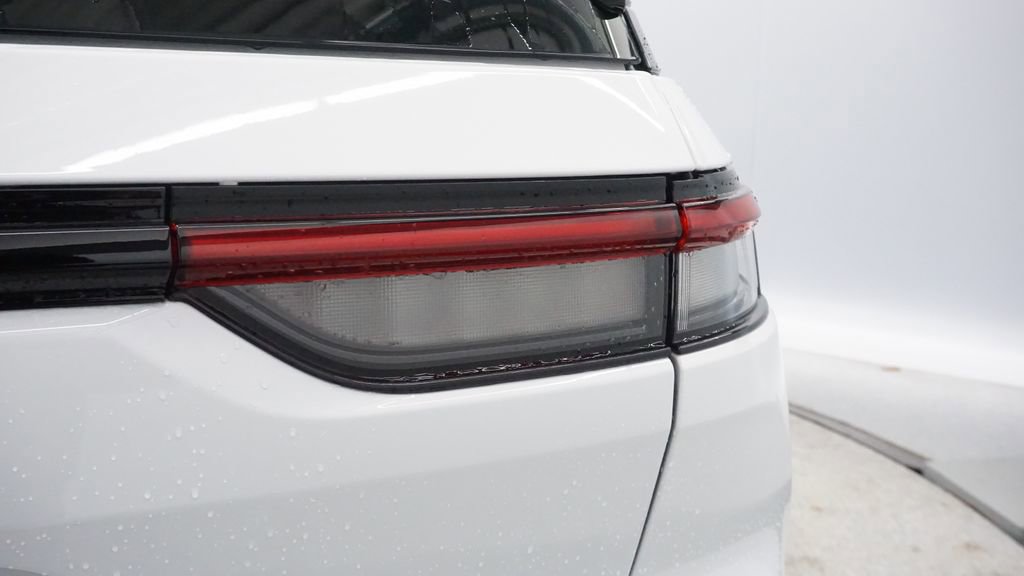 New 2026 Jeep Grand Cherokee Limited image 14