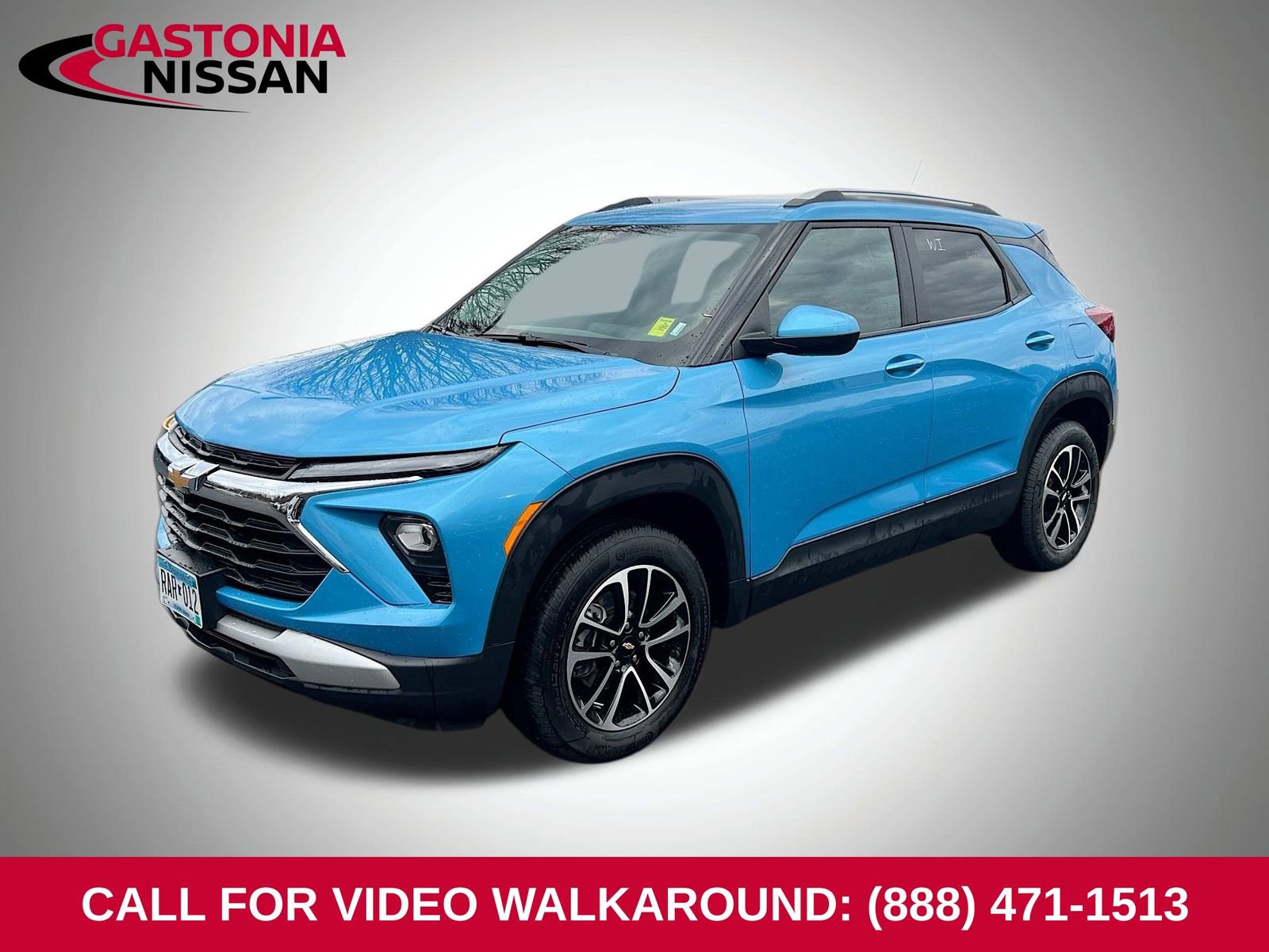 Used 2025 Chevrolet TrailBlazer LT image 1