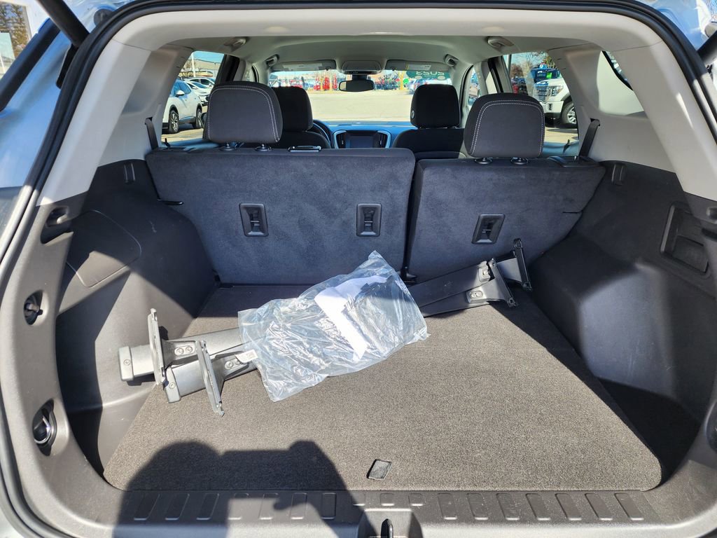 Certified 2023 GMC Terrain SLE w/ Driver Convenience Package image 10