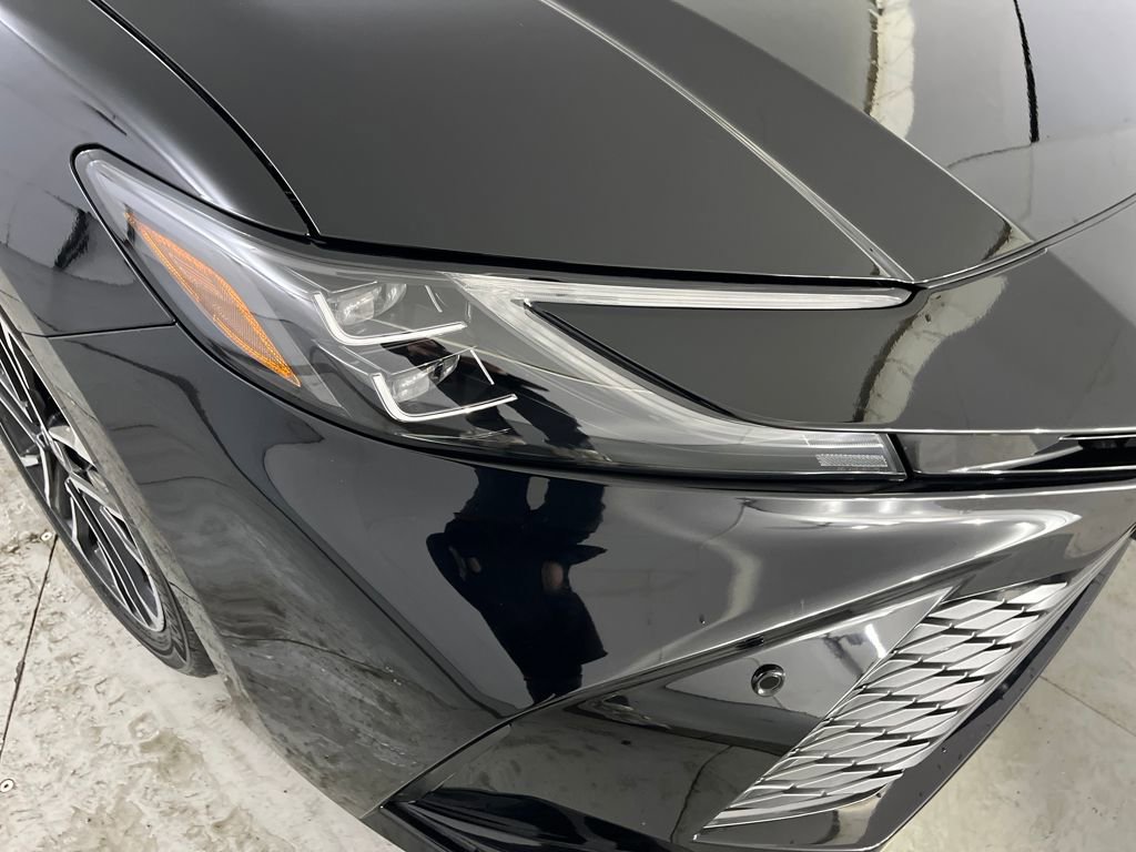Used 2026 Toyota Camry XLE w/ Premium Plus Package image 35