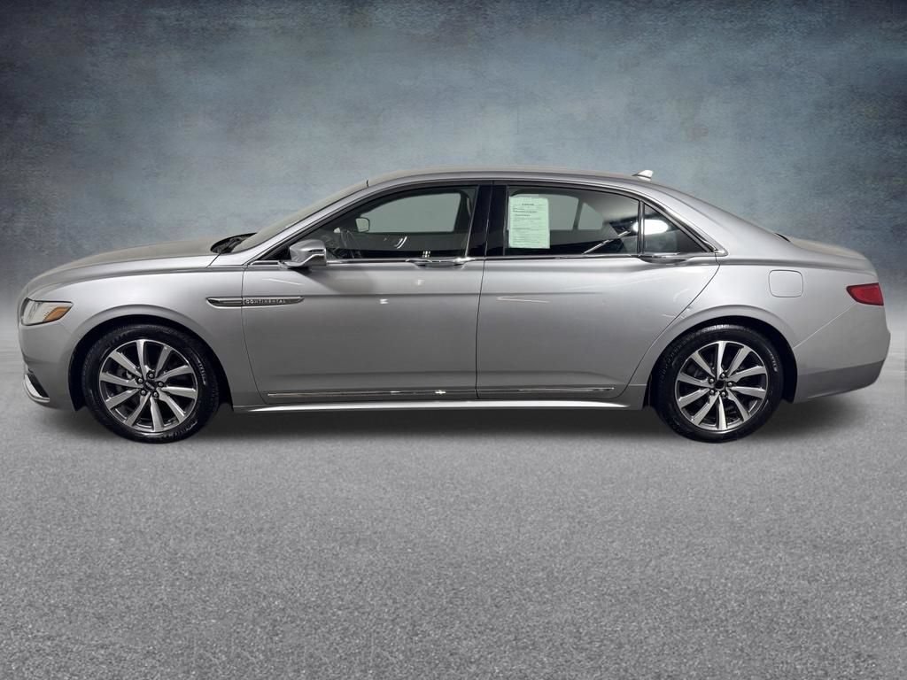 Used 2020 Lincoln Continental FWD image 3