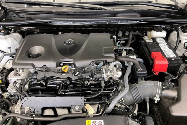 Used 2023 Toyota Camry LE image 9