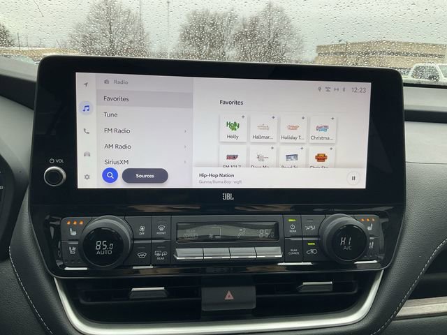 Used 2024 Toyota Grand Highlander Platinum image 13