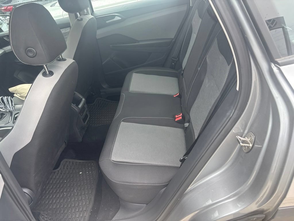 Certified 2023 Volkswagen Taos S FWD image 7