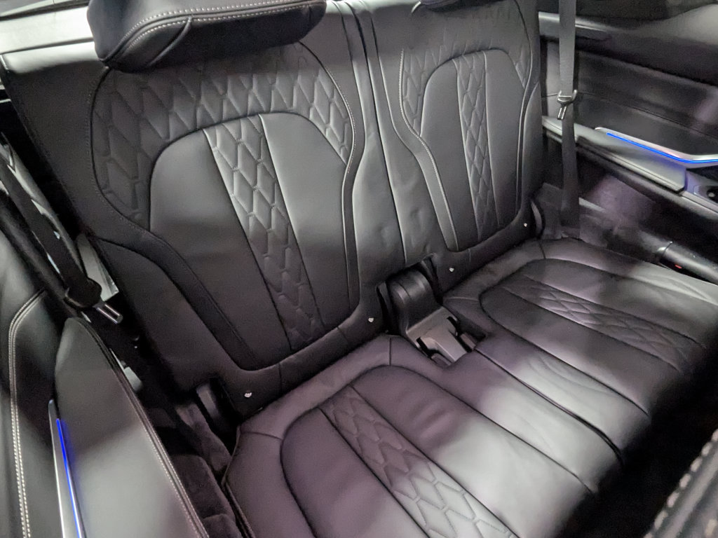 Used 2026 BMW ALPINA XB7 AWD/4WD image 47