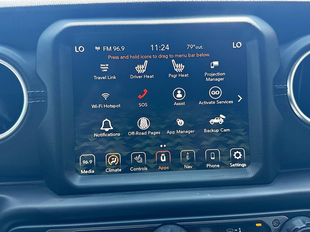 Used 2022 Jeep Wrangler Unlimited Sahara w/ Cold Weather Group AWD/4WD image 18