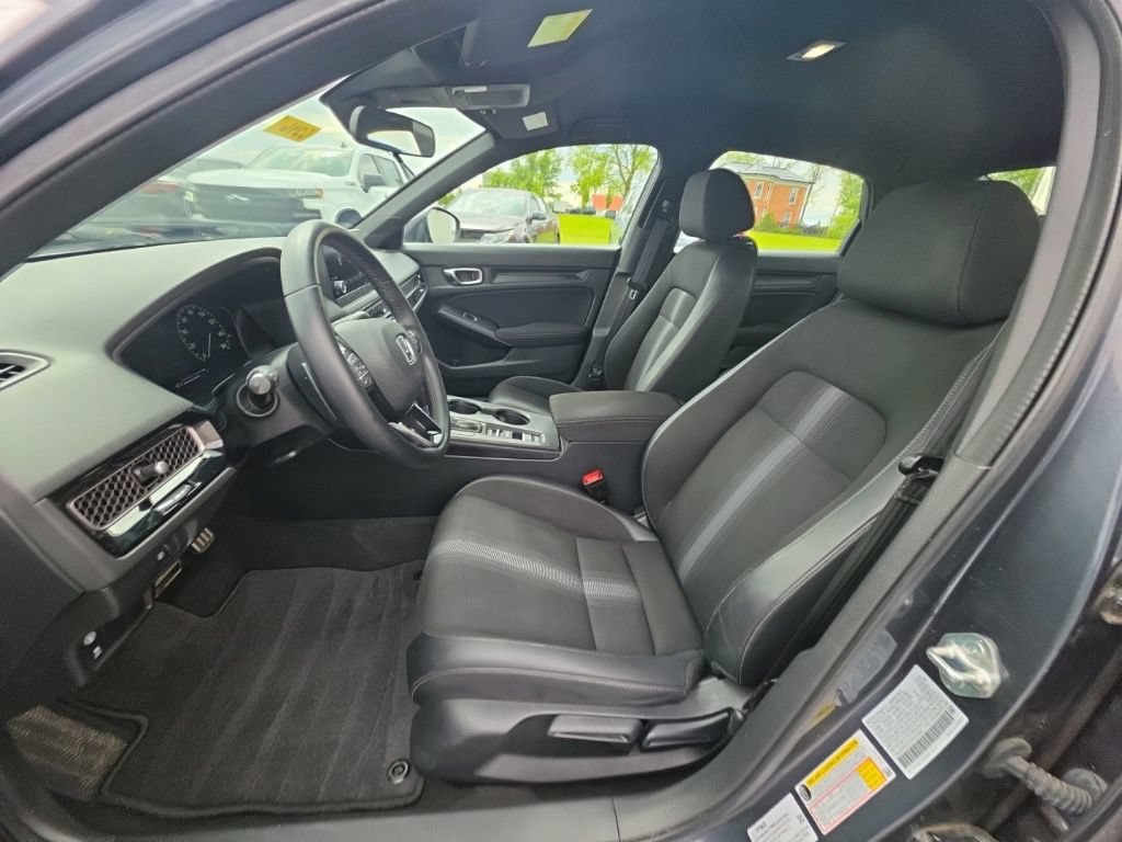 Used 2023 Honda Civic Sport image 12
