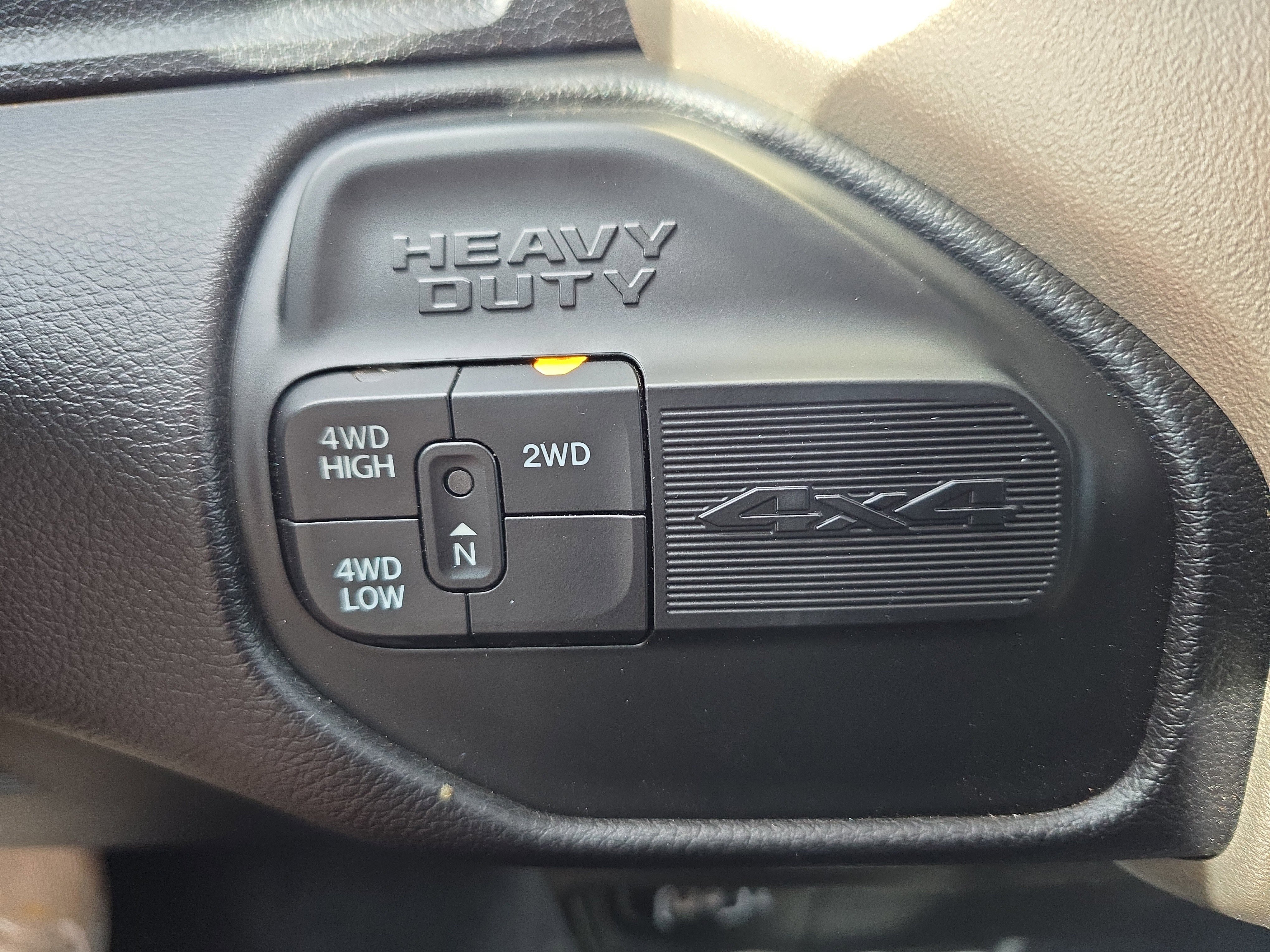 Used 2024 RAM 2500 Laramie w/ Safety Group image 29