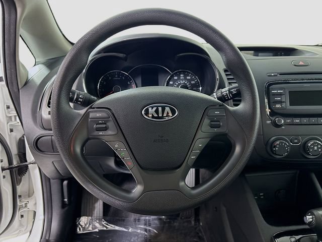 Used 2017 Kia Forte LX image 11
