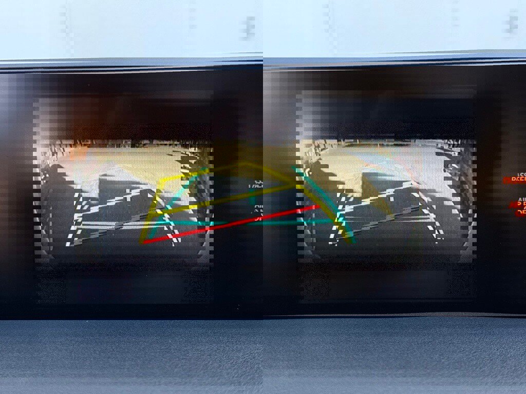 Certified 2022 Lexus UX 200 image 17