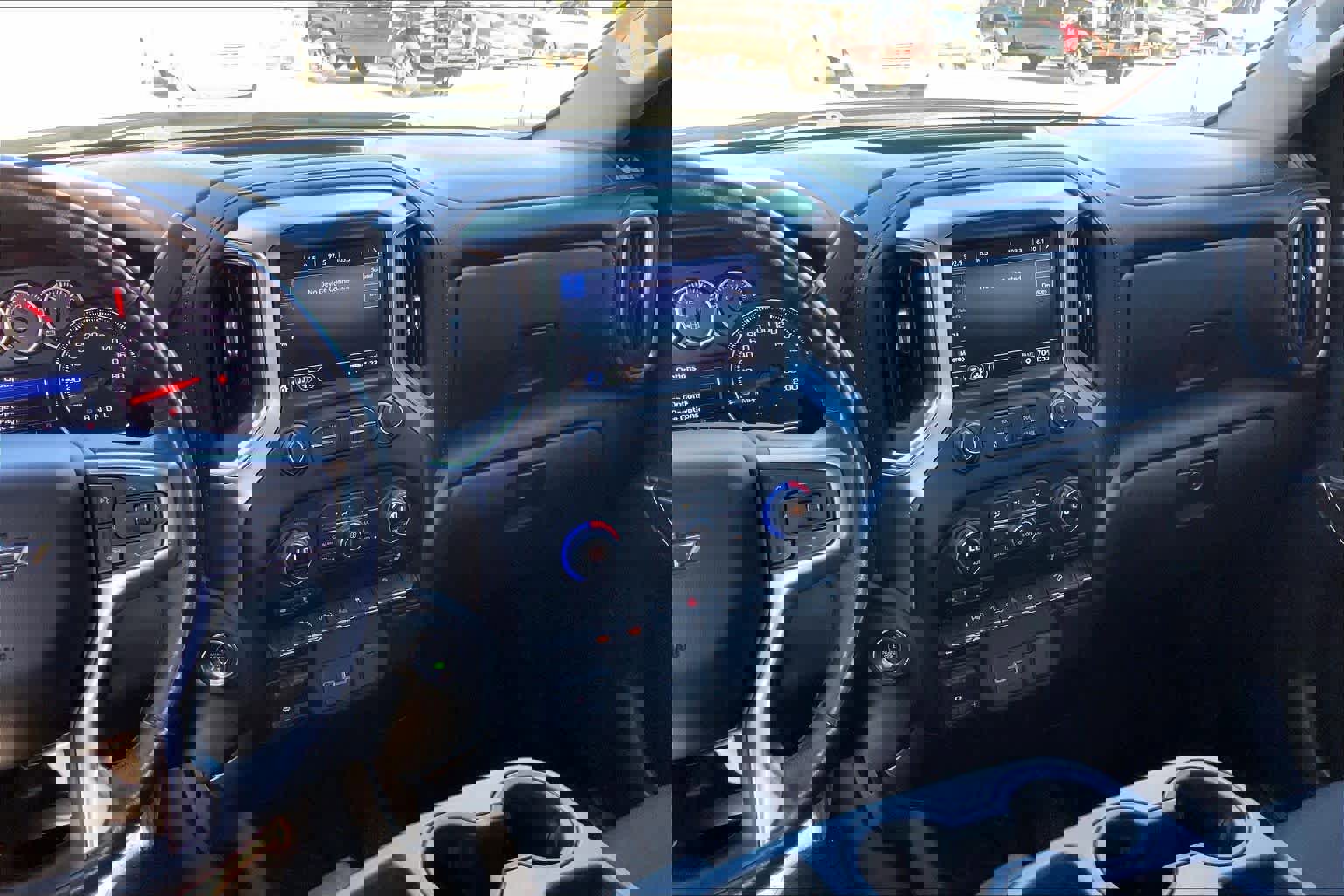 Used 2020 Chevrolet Silverado 1500 RST image 7