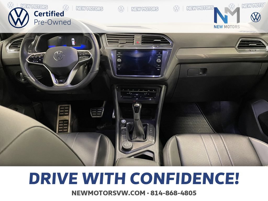 Used 2024 Volkswagen Tiguan SE R-Line AWD/4WD image 10