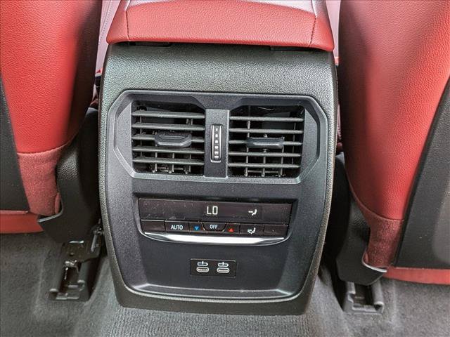 Used 2026 BMW 330i Sedan w/ Premium Package RWD image 18